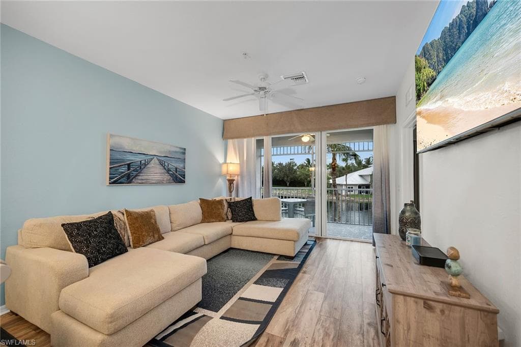 7930 Mahogany Run Ln 826, Naples, FL 34113-5