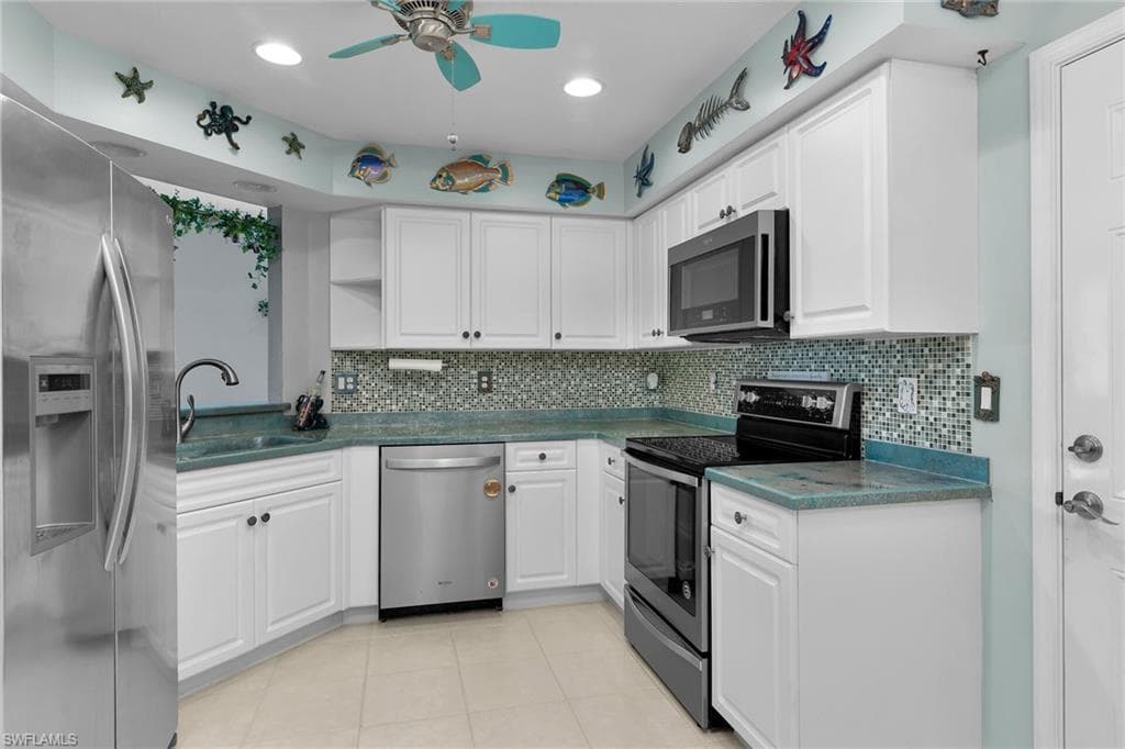 25054 Peacock Ln 102, Naples, FL 34114-10
