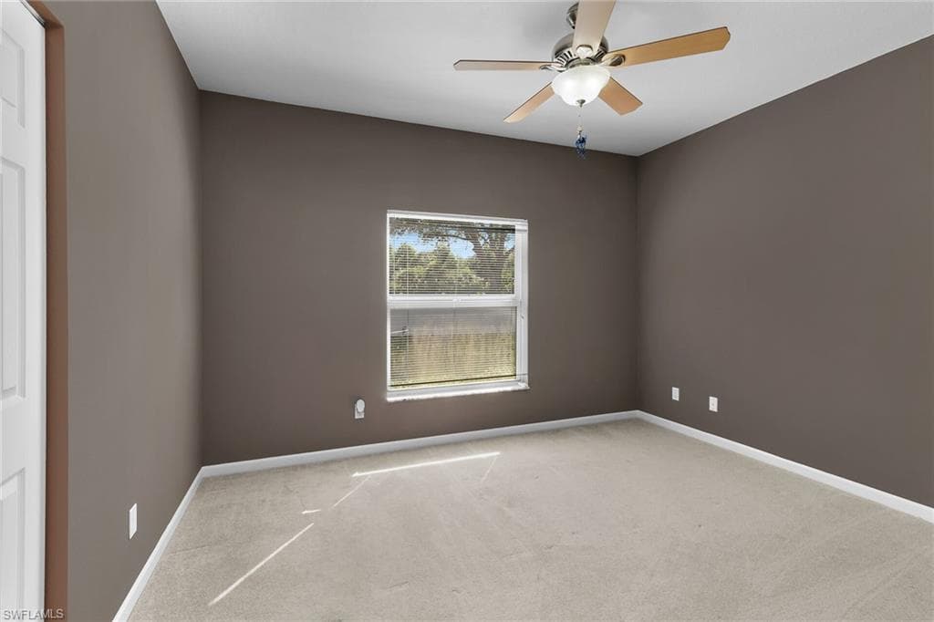 25054 Peacock Ln 102, Naples, FL 34114-18