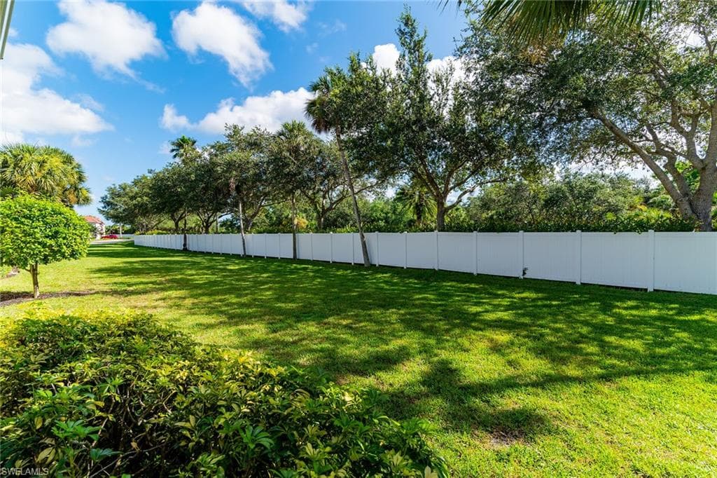 25054 Peacock Ln 102, Naples, FL 34114-22