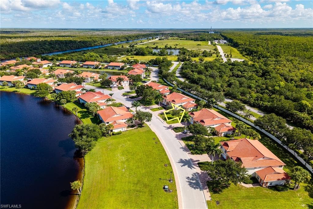 25054 Peacock Ln 102, Naples, FL 34114-29