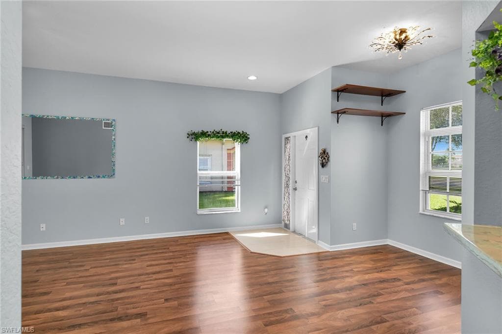 25054 Peacock Ln 102, Naples, FL 34114-4