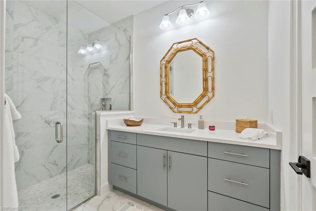 8791 Calypso Ct, Naples, FL 34112-16