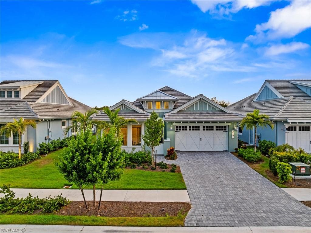 8791 Calypso Ct, Naples, FL 34112-26