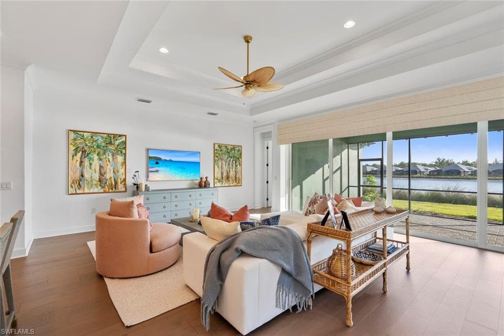 8791 Calypso Ct, Naples, FL 34112-2