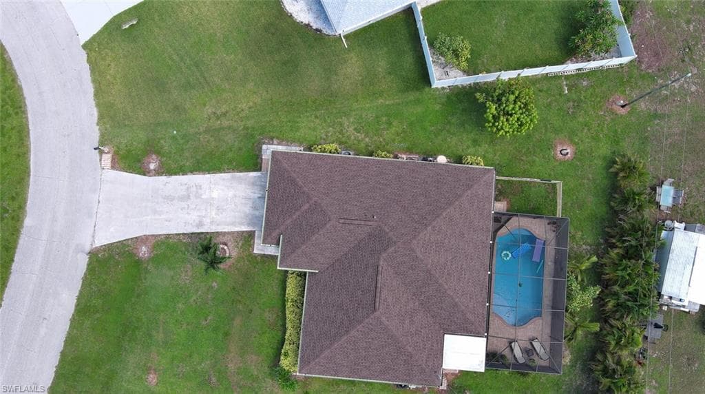 425 20th Pl, Cape Coral, FL 33993-47
