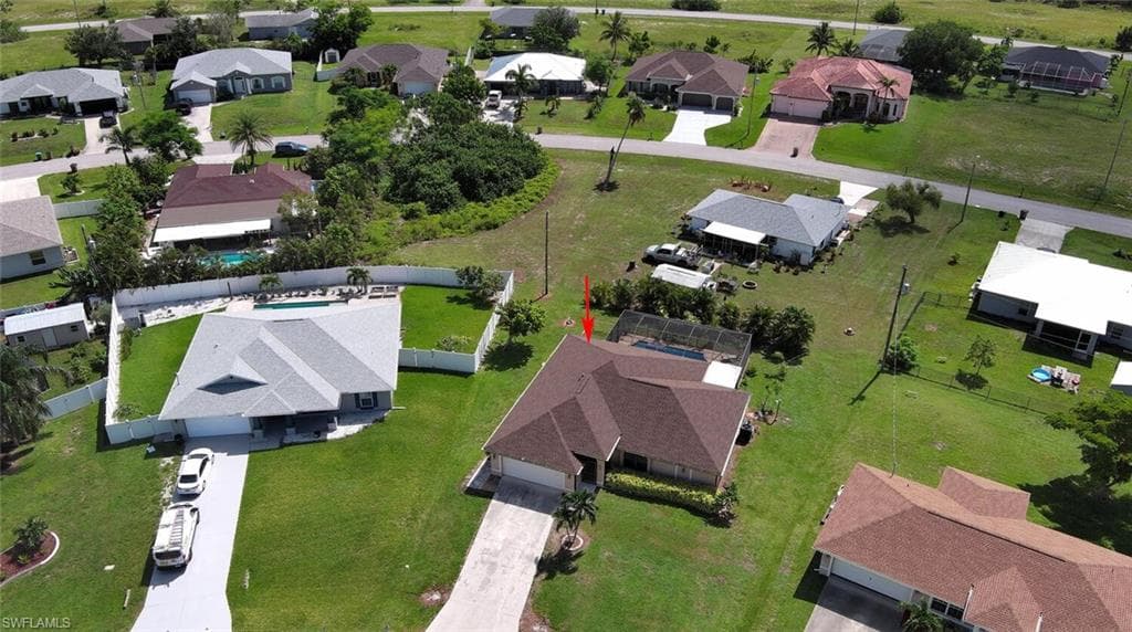 425 20th Pl, Cape Coral, FL 33993-48