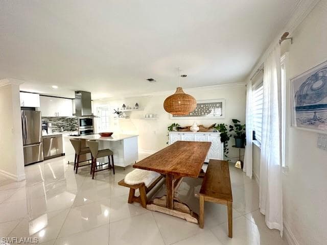 1282 Illinois Dr, Naples, FL 34103-8