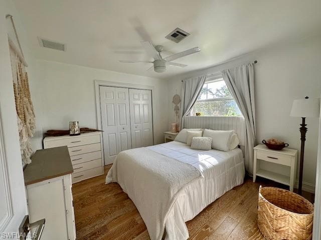 1282 Illinois Dr, Naples, FL 34103-20