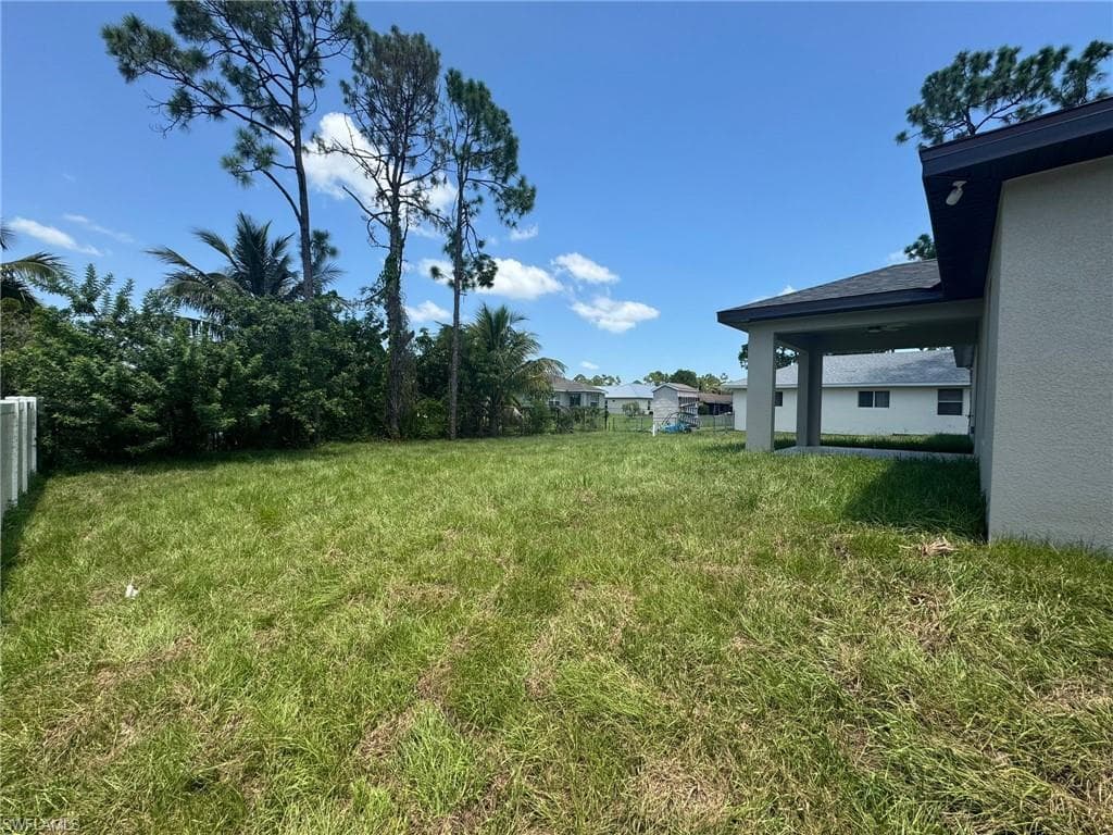 1027 Alfreda Ave, Lehigh Acres, FL 33971-32