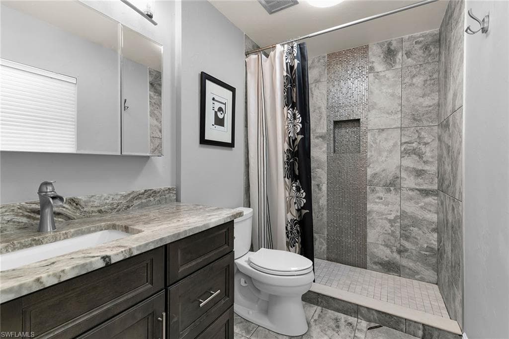 459 Echo Cir, Marco Island, FL 34145-18