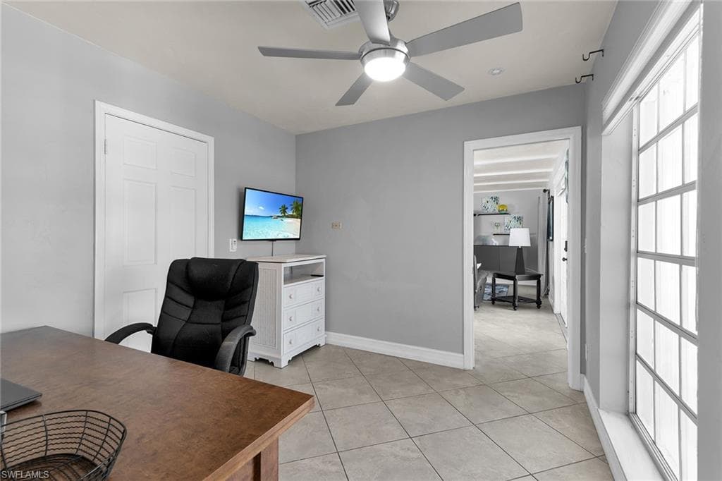 459 Echo Cir, Marco Island, FL 34145-23