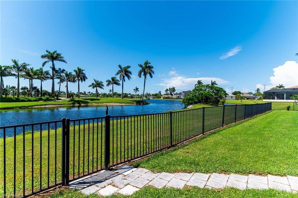 459 Echo Cir, Marco Island, FL 34145-33