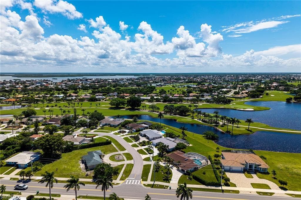 459 Echo Cir, Marco Island, FL 34145-39
