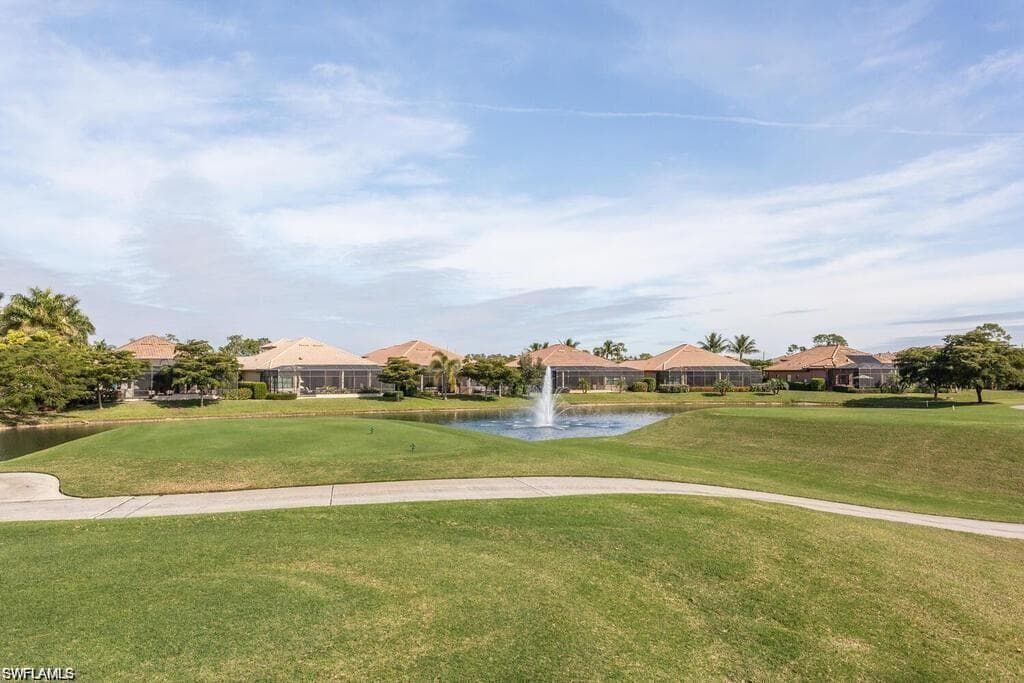6689 Alden Woods Cir 202, Naples, FL 34113-9