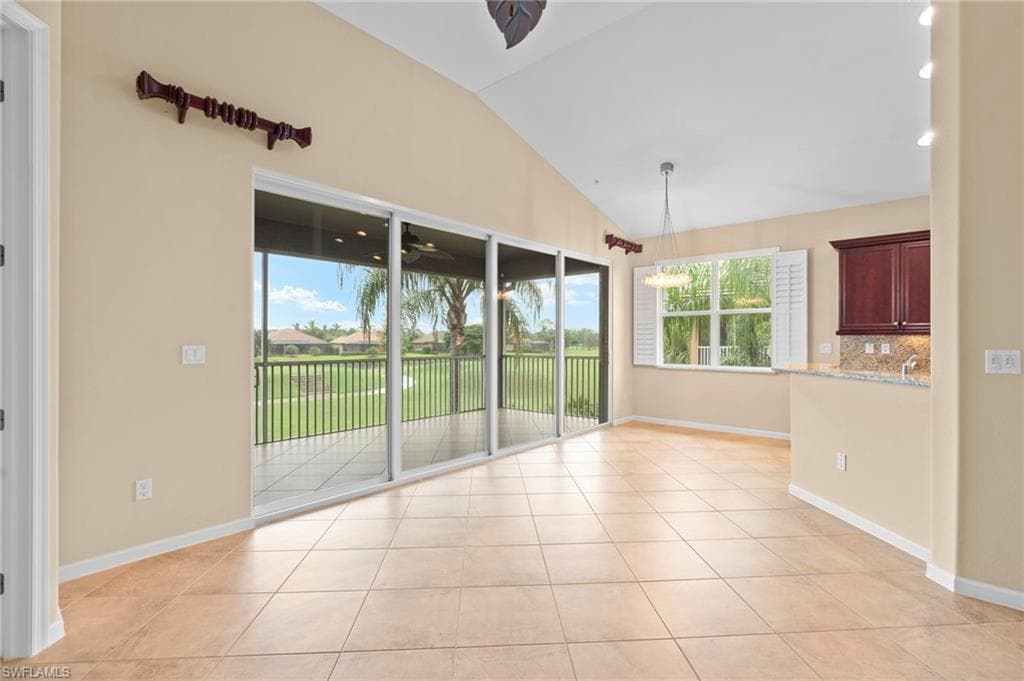 6689 Alden Woods Cir 202, Naples, FL 34113-16