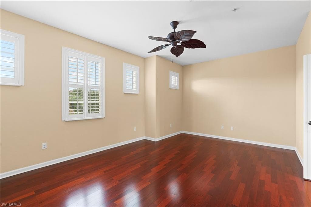 6689 Alden Woods Cir 202, Naples, FL 34113-31