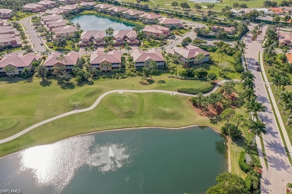 6689 Alden Woods Cir 202, Naples, FL 34113-8