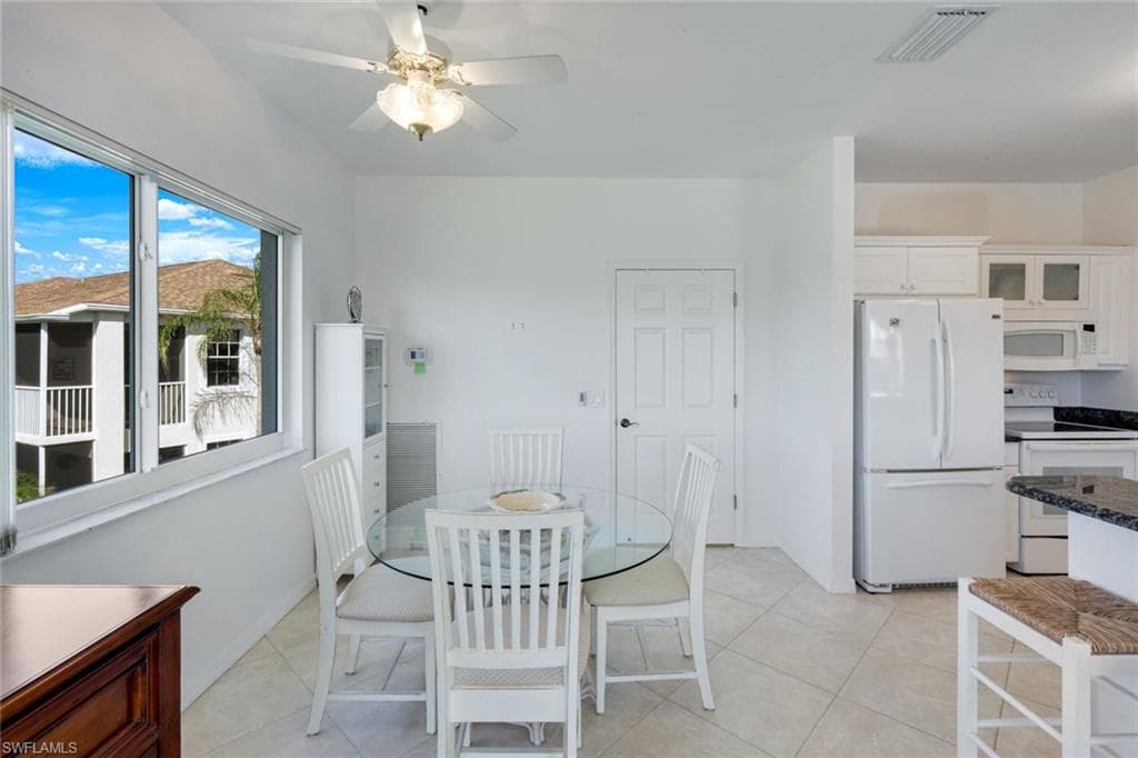 9630 Village View Blvd 202, Bonita Springs, FL 34135-12