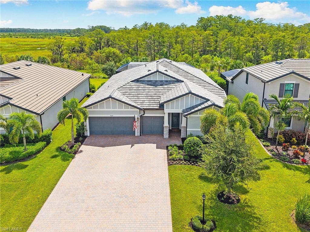 19669 The Place Blvd, Estero, FL 33928-3