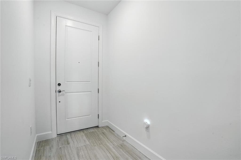 4349 Sonoma Oaks Cir, Naples, FL 34119-32