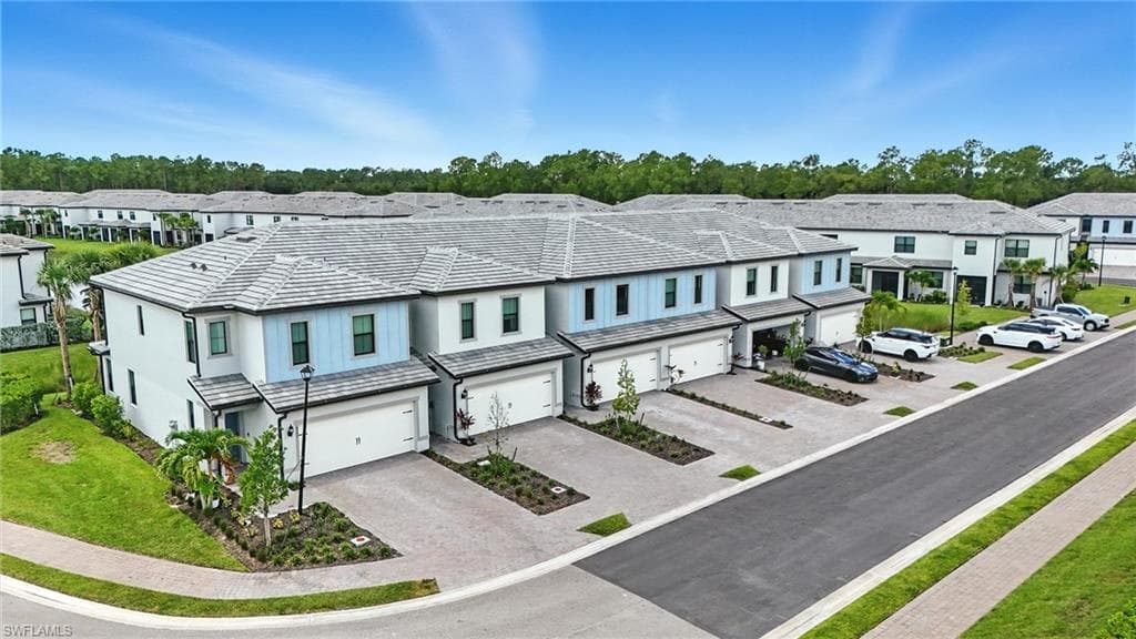 4349 Sonoma Oaks Cir, Naples, FL 34119-33