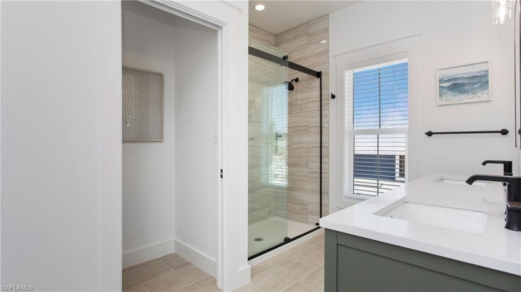 289 Lazy Way, Fort Myers Beach, FL 33931-24