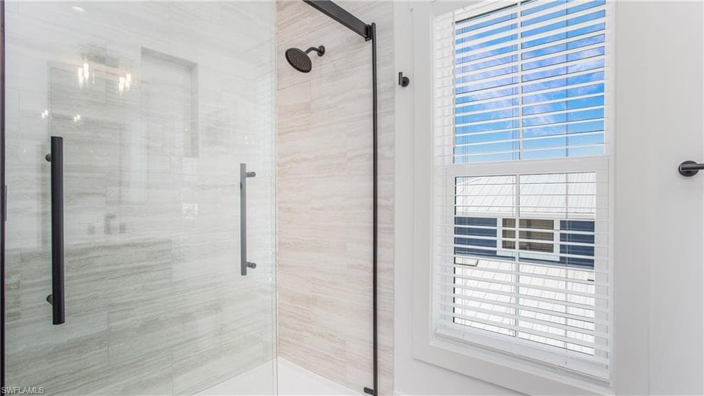 289 Lazy Way, Fort Myers Beach, FL 33931-25
