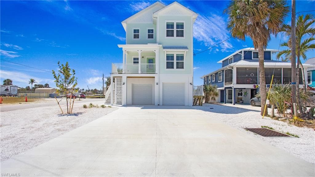 289 Lazy Way, Fort Myers Beach, FL 33931-3