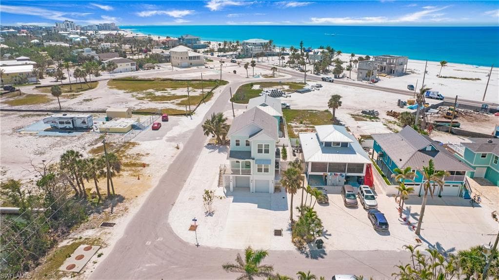 289 Lazy Way, Fort Myers Beach, FL 33931-41