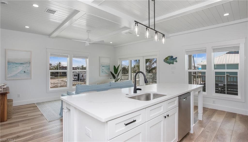 289 Lazy Way, Fort Myers Beach, FL 33931-7