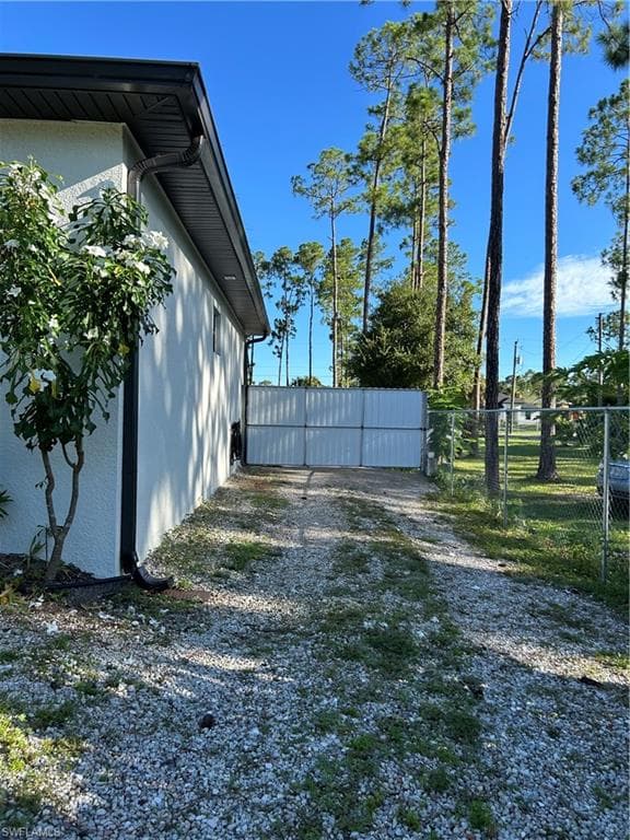 3743 16th Ave SE, Naples, FL 34117-3