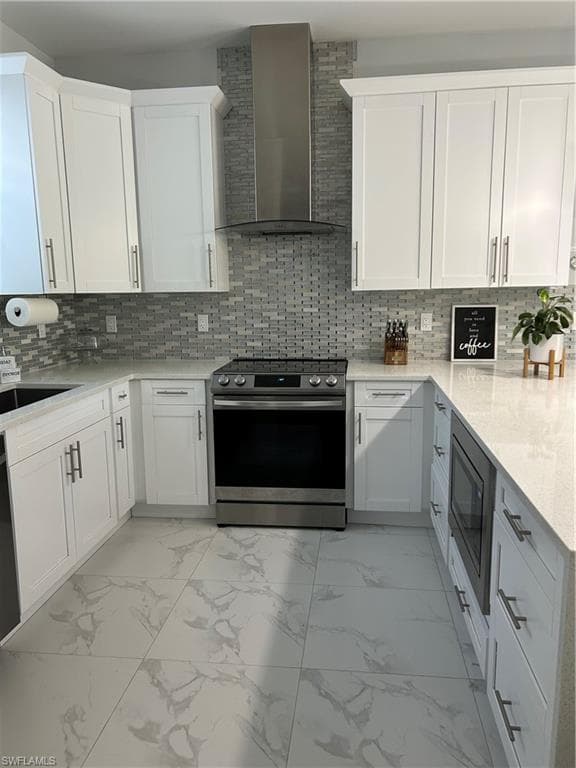3743 16th Ave SE, Naples, FL 34117-8