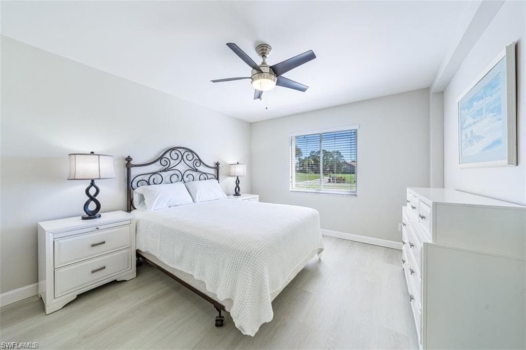 3655 Amberly Cir A107, Naples, FL 34112-12