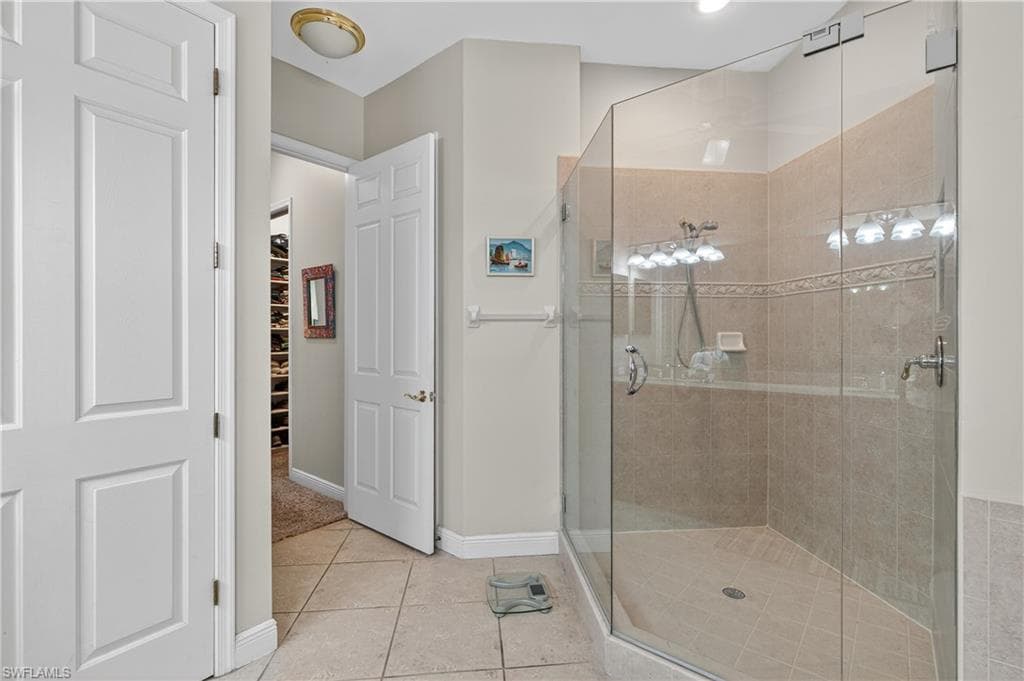 5957 Tarpon Gardens Cir 202, Cape Coral, FL 33914-20