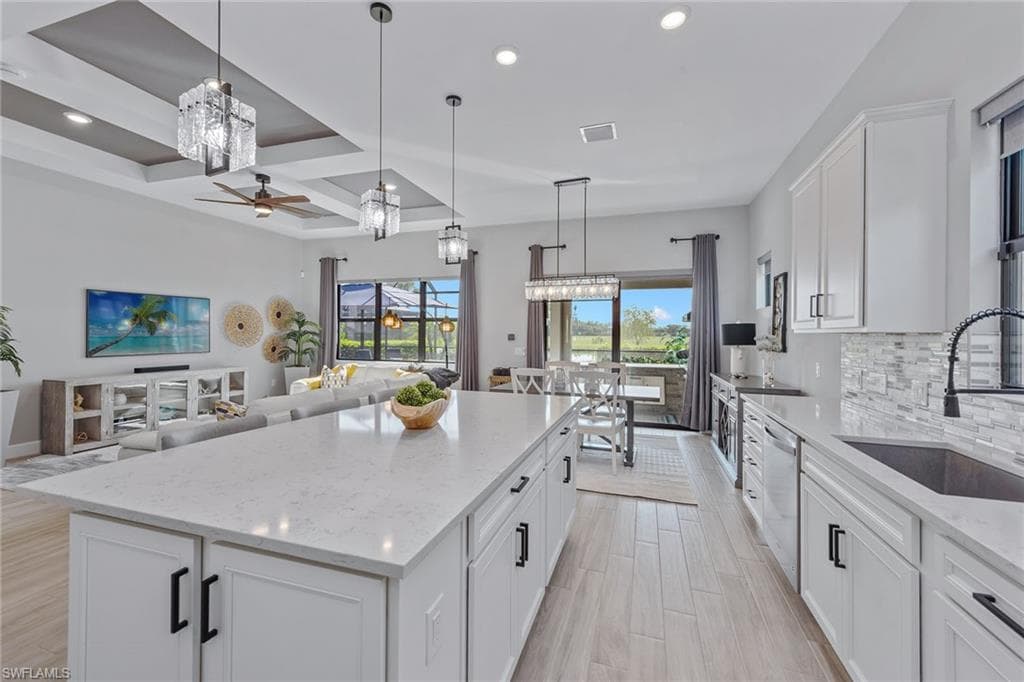 2740 Amaranda Ct, Naples, FL 34114-12