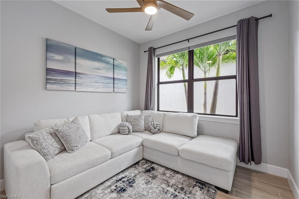 2740 Amaranda Ct, Naples, FL 34114-25