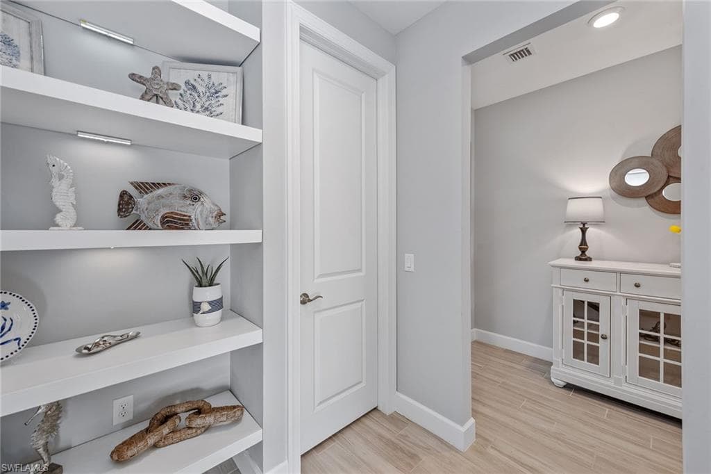 2740 Amaranda Ct, Naples, FL 34114-4