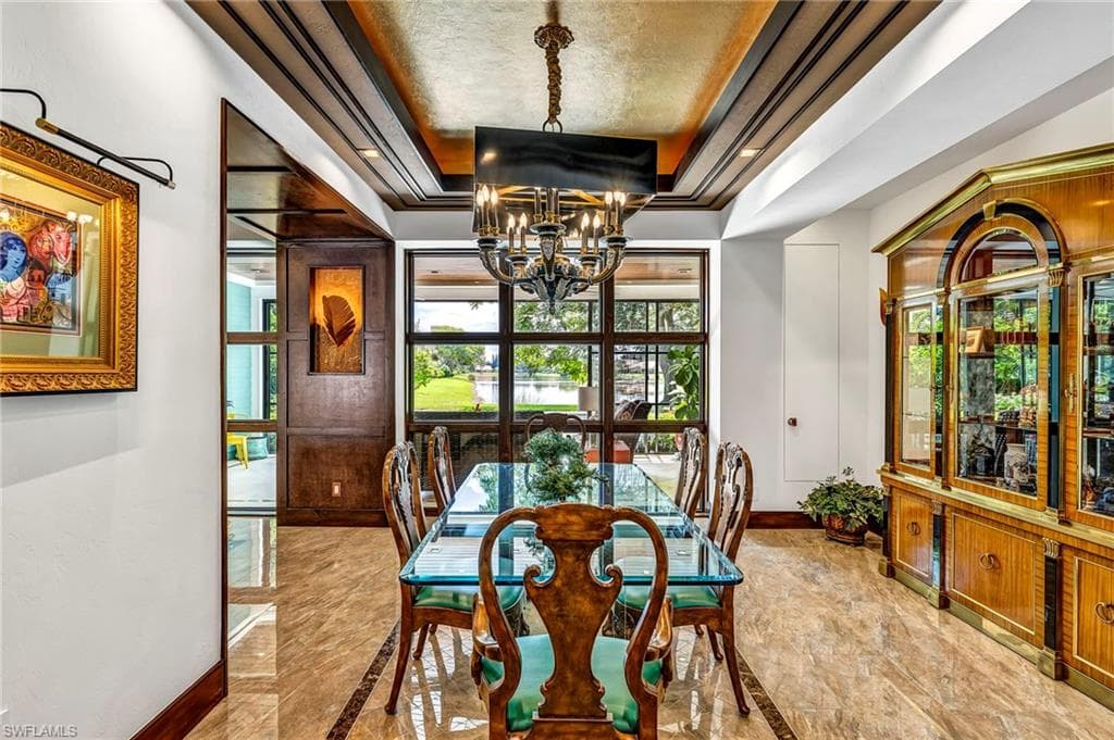 6908 Lone Oak Blvd, Naples, FL 34109-12