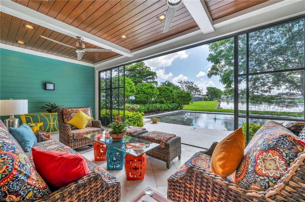 6908 Lone Oak Blvd, Naples, FL 34109-16