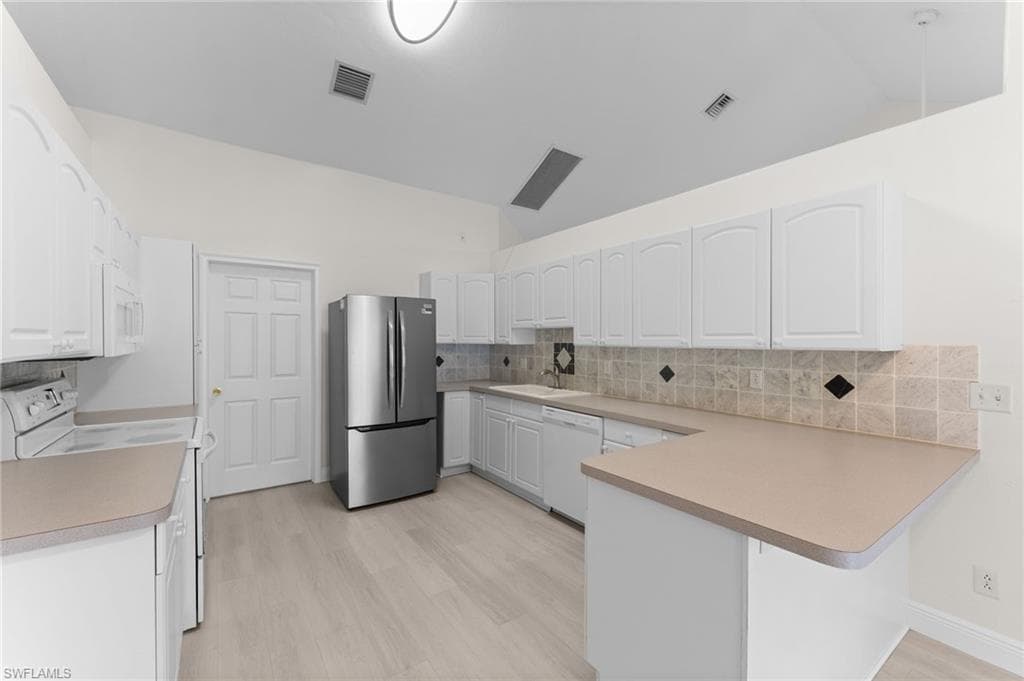 17568 Braddock Rd, Fort Myers, FL 33967-9