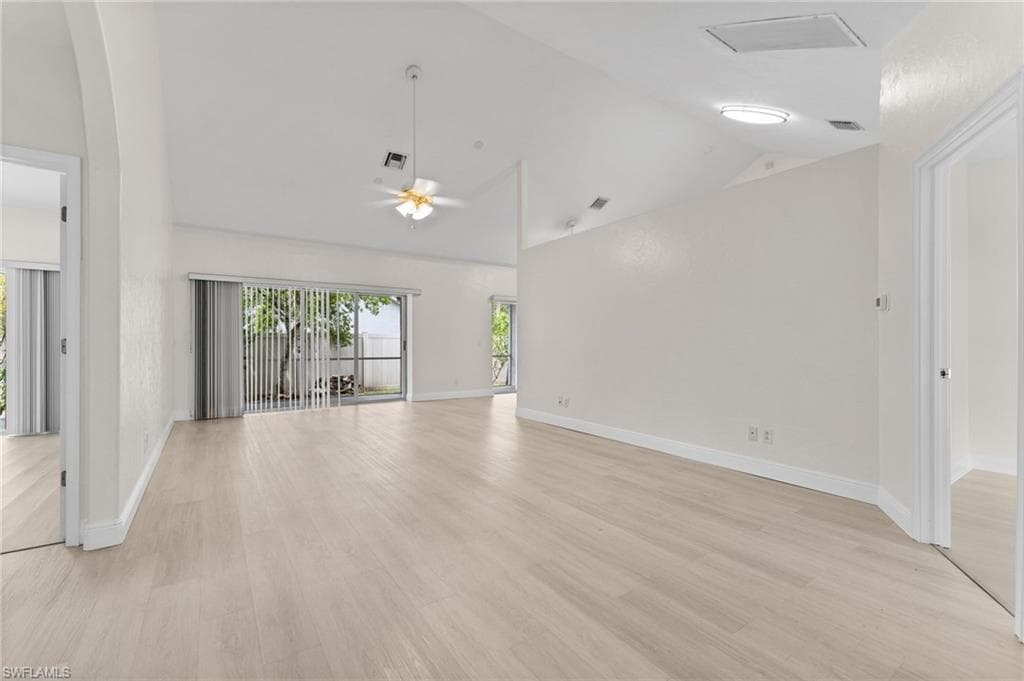 17568 Braddock Rd, Fort Myers, FL 33967-3