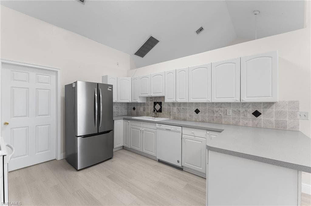 17568 Braddock Rd, Fort Myers, FL 33967-8