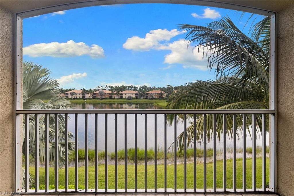 18218 Creekside Preserve Loop 202, Fort Myers, FL 33908-31