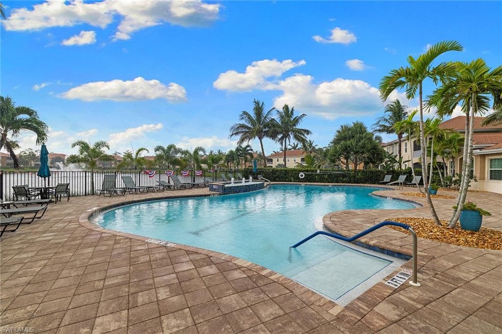 18218 Creekside Preserve Loop 202, Fort Myers, FL 33908-33