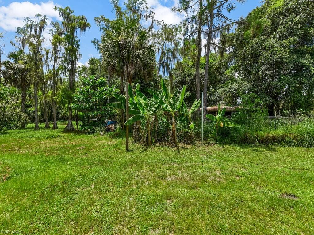 4380 20th Ave NE, Naples, FL 34120-45