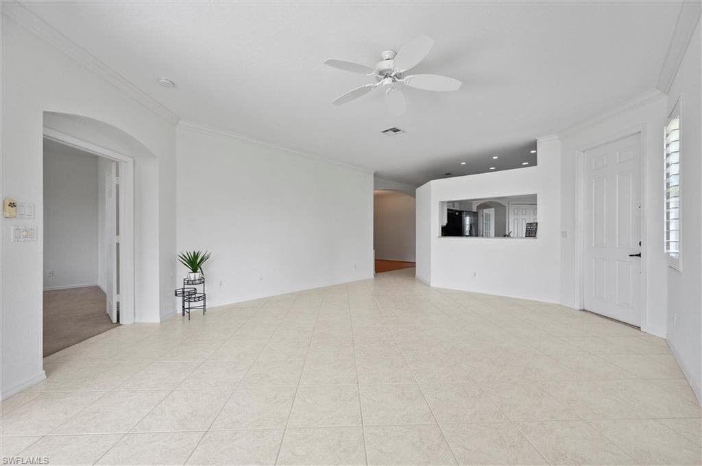 7750 Haverhill Ct, Naples, FL 34104-9