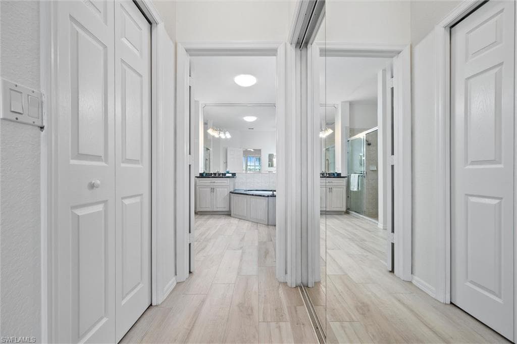 7750 Haverhill Ct, Naples, FL 34104-22