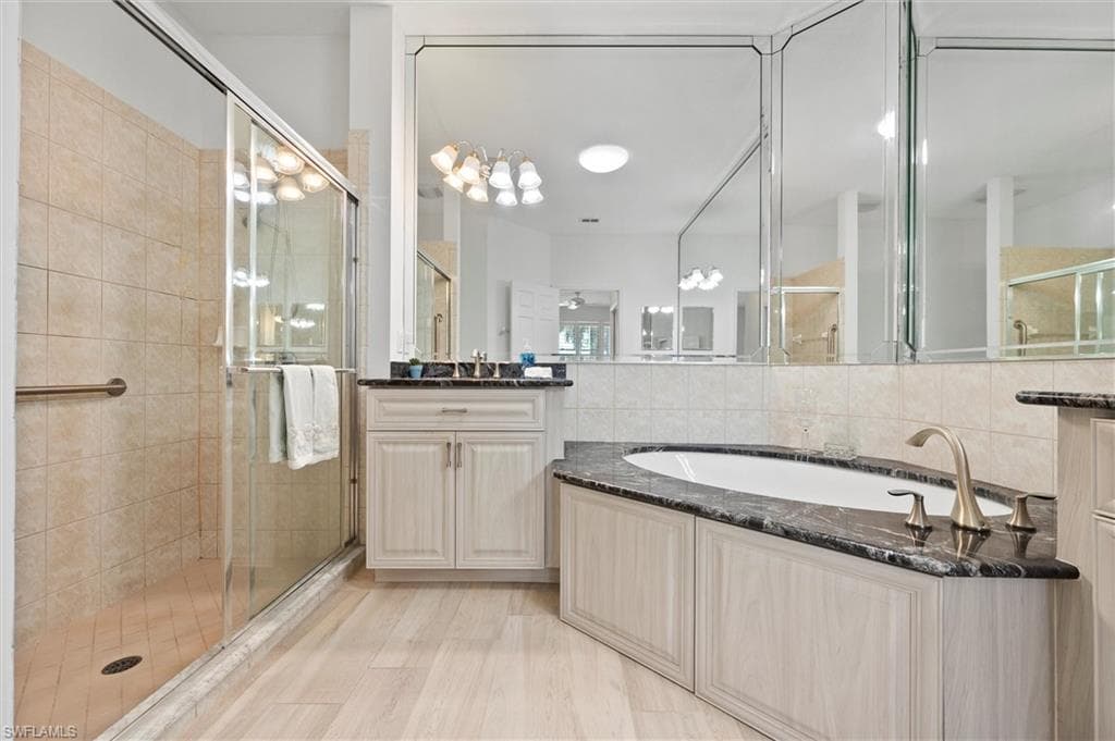7750 Haverhill Ct, Naples, FL 34104-24