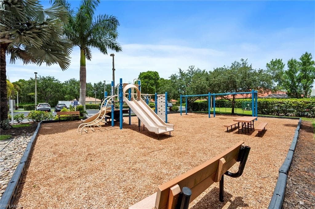 7750 Haverhill Ct, Naples, FL 34104-51